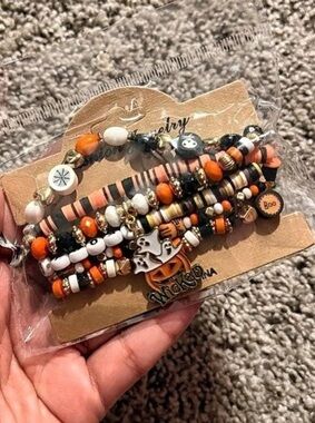 Beaded Bracelet Set in Orange & Black